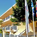 Melitti העיירה רתימנו