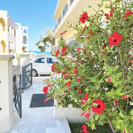 Melitti شقة فندقية 2*