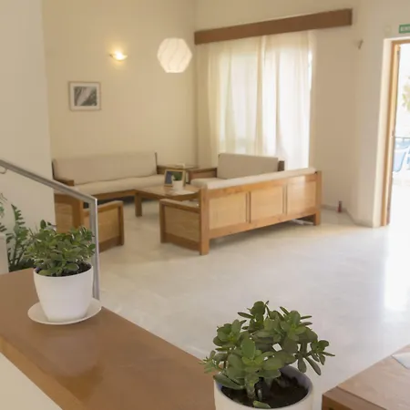 Melitti Lucent Aparthotel Rethymno (Crete)