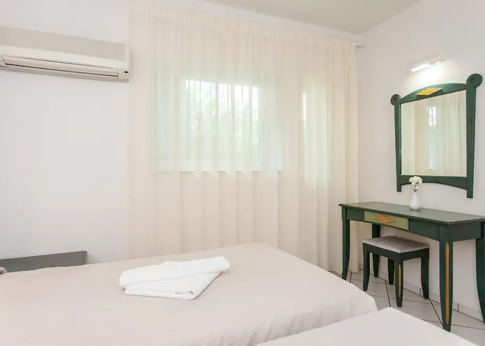Melitti Aparthotel Rethymno (Crete)