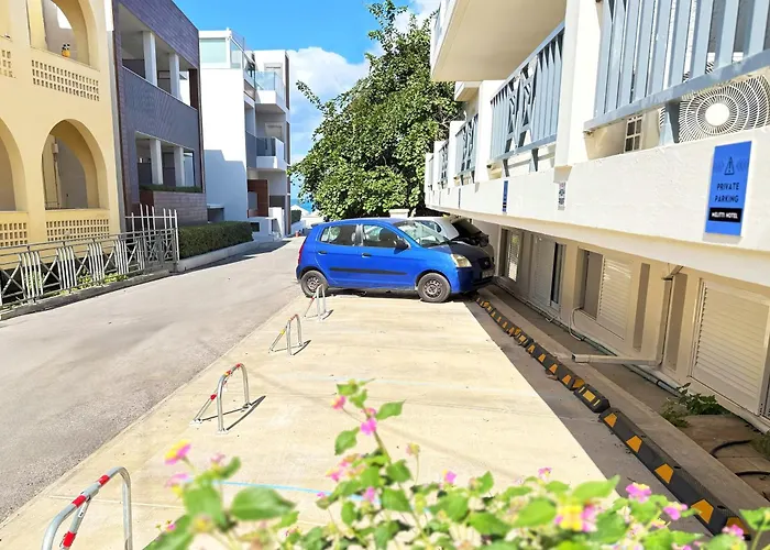 Melitti Apartahotel 4*